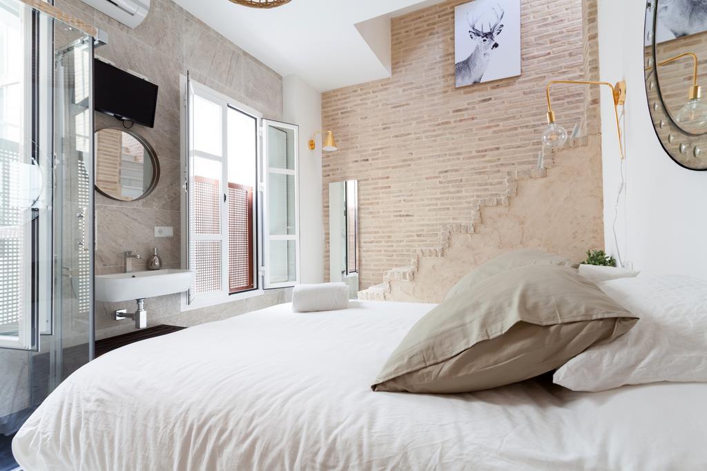 Ohliving Maestranza Apartment Sevilla Bagian luar foto